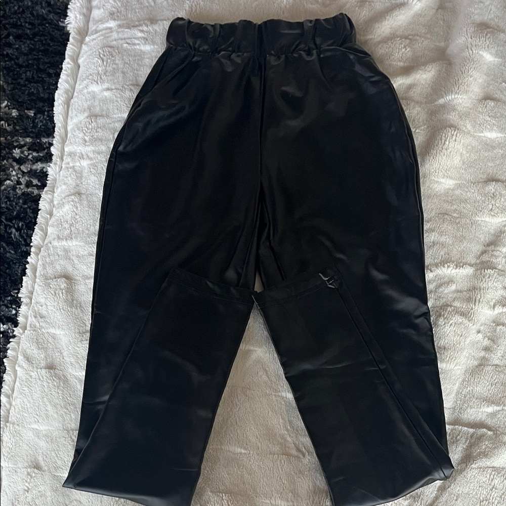 By Egreis Black faux leather leggings